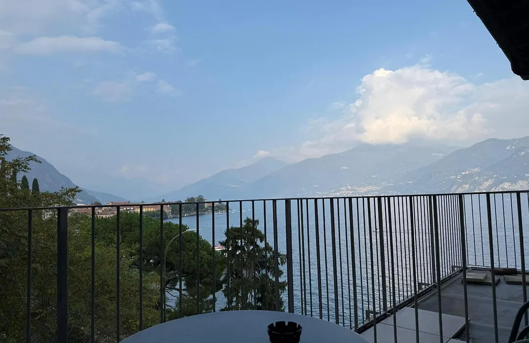 Lake Como Hostel-1